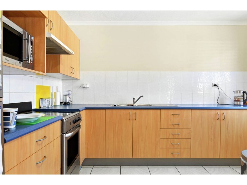 2/19 John Street, Redcliffe QLD 4020