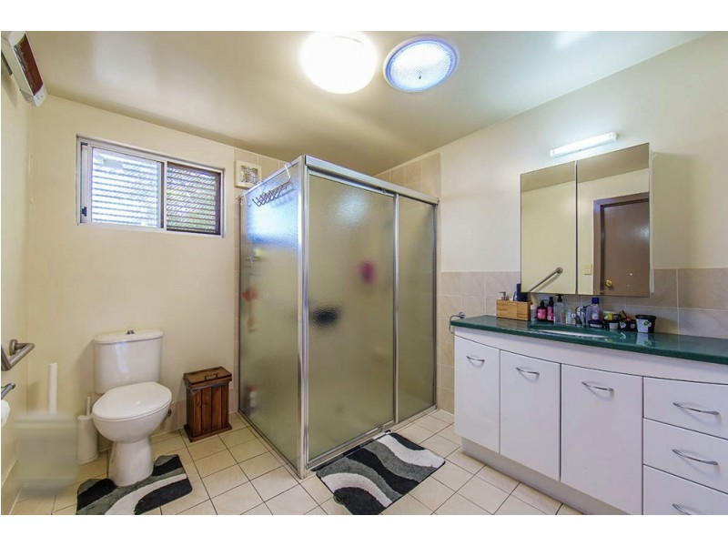 215 Victoria Avenue, Margate QLD 4019