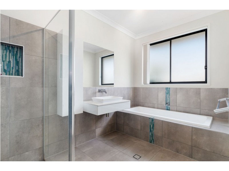 32 Palmerston Street, North Lakes QLD 4509