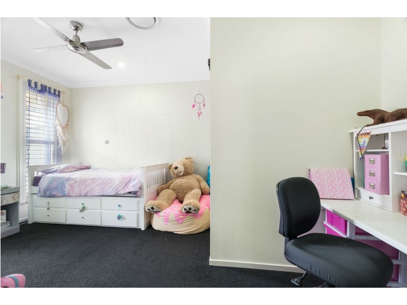 32 Palmerston Street, North Lakes QLD 4509