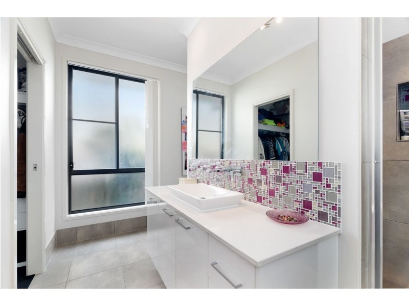 32 Palmerston Street, North Lakes QLD 4509