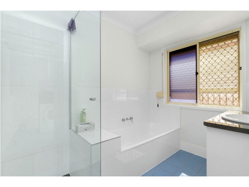 33 Boyce Street, Margate QLD 4019