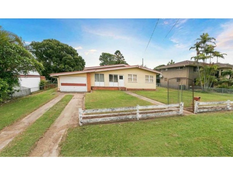 34 Hibiscus Avenue, Redcliffe QLD 4020