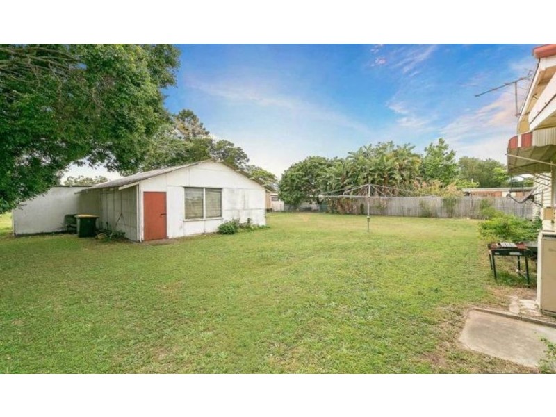 34 Hibiscus Avenue, Redcliffe QLD 4020