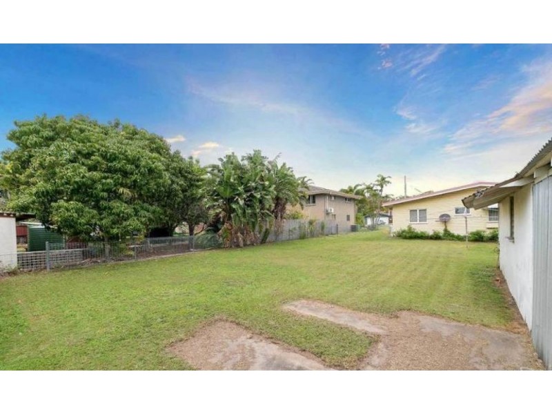 34 Hibiscus Avenue, Redcliffe QLD 4020