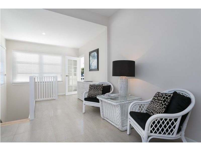 482 Oxley Avenue, Redcliffe QLD 4020