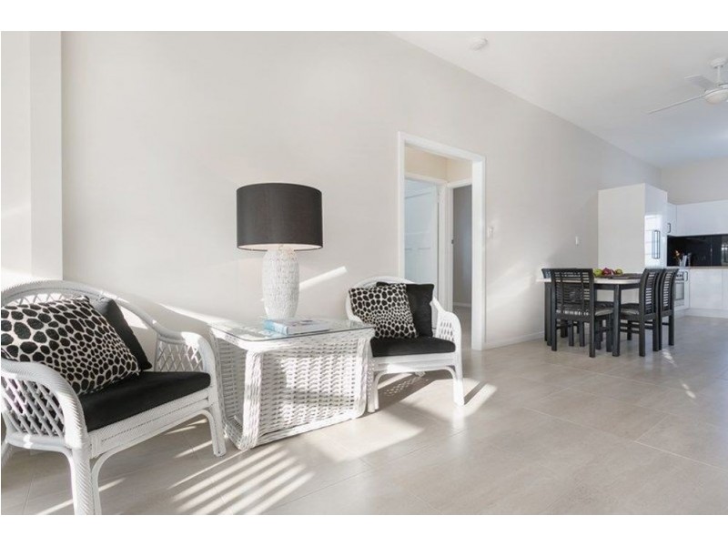 482 Oxley Avenue, Redcliffe QLD 4020