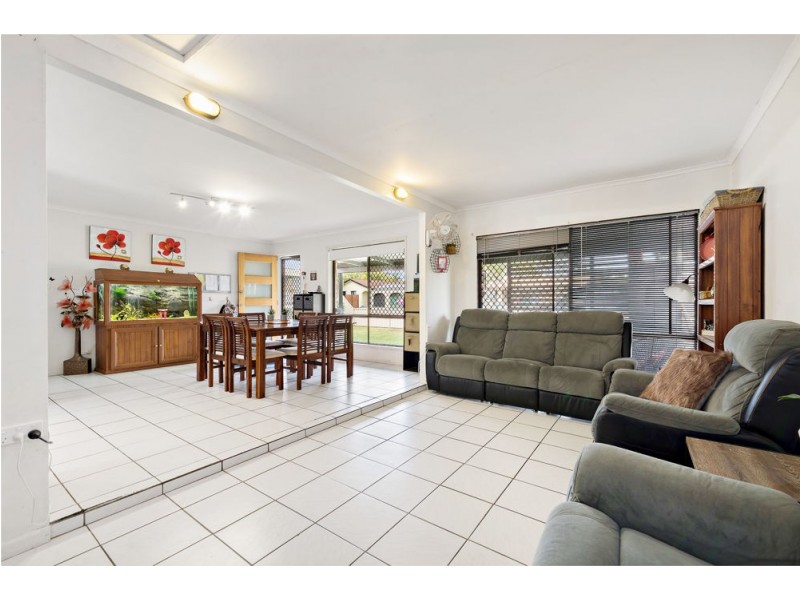 6 Raintree Street, Kippa-ring QLD 4021