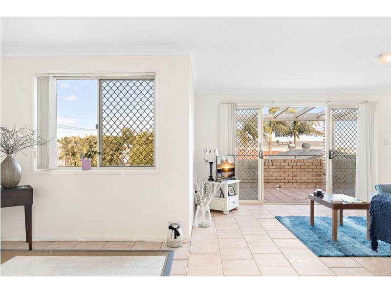 5/14 Osbourne Street, Scarborough QLD 4020