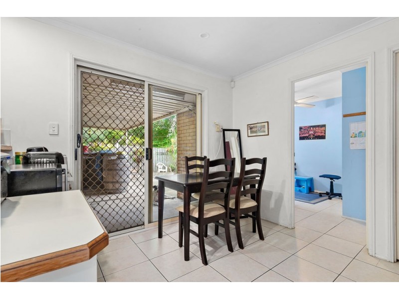 55 Queens Road, Everton Hills QLD 4053