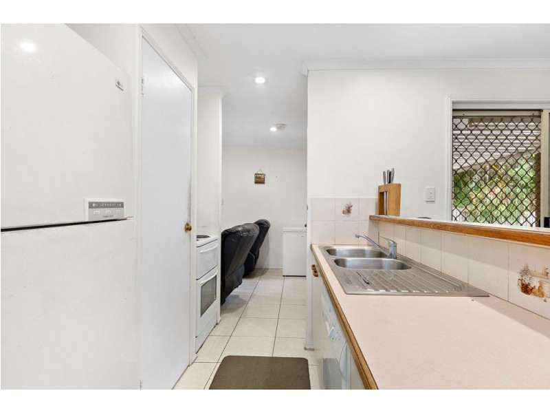 55 Queens Road, Everton Hills QLD 4053