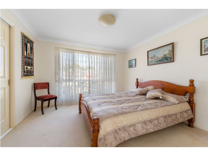 6 Bernays Court, Rothwell QLD 4022