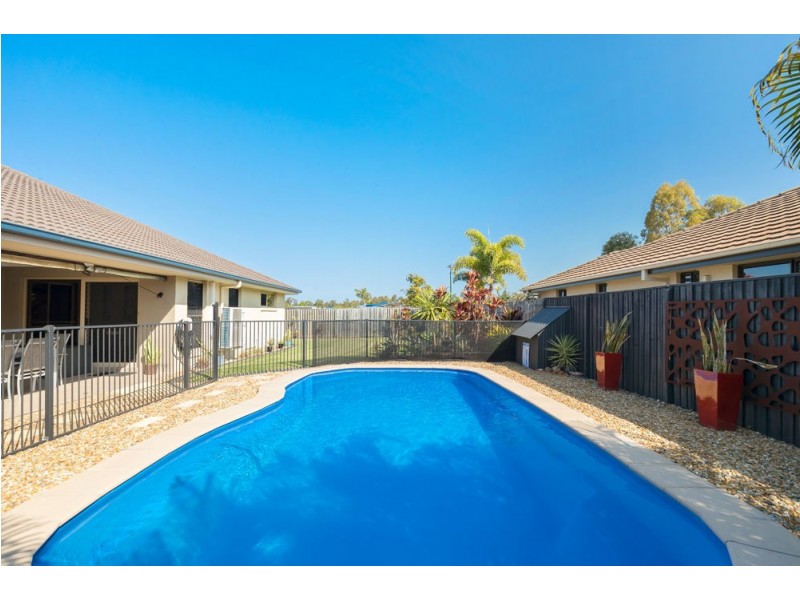 1 Lookout Place, Narangba QLD 4504