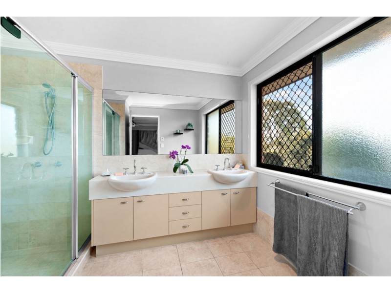 22 Gale Street, Redcliffe QLD 4020