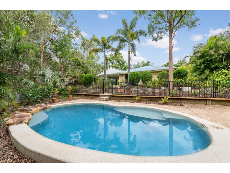 28 Raven Court, Warner QLD 4500