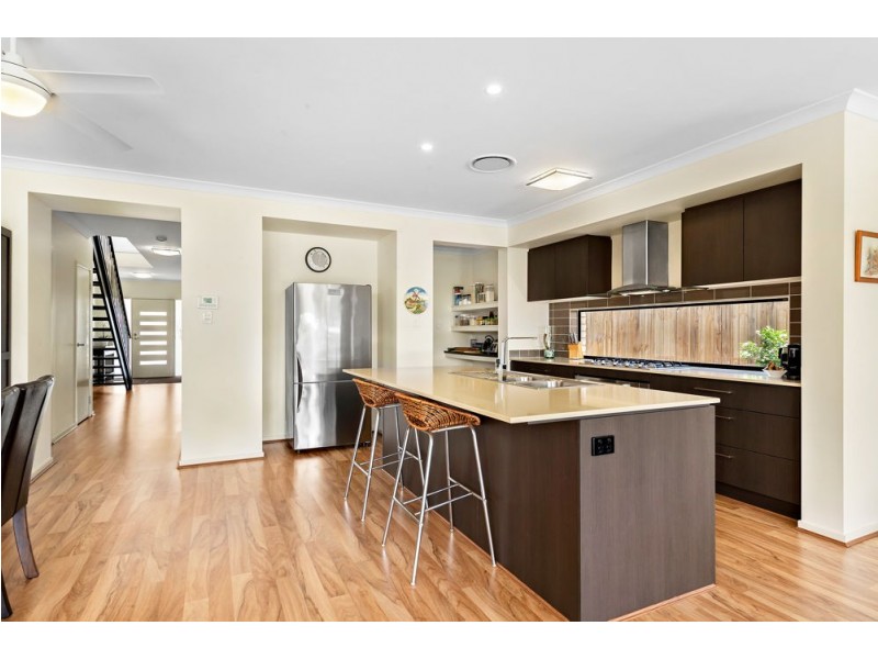 12A Queen Street, Scarborough QLD 4020