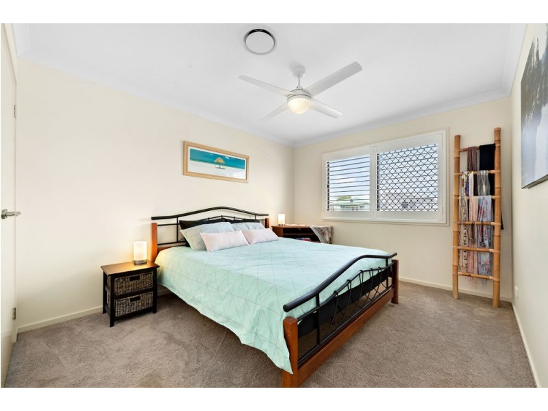 12A Queen Street, Scarborough QLD 4020