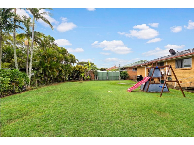 12 Emerald Street, Clontarf QLD 4019