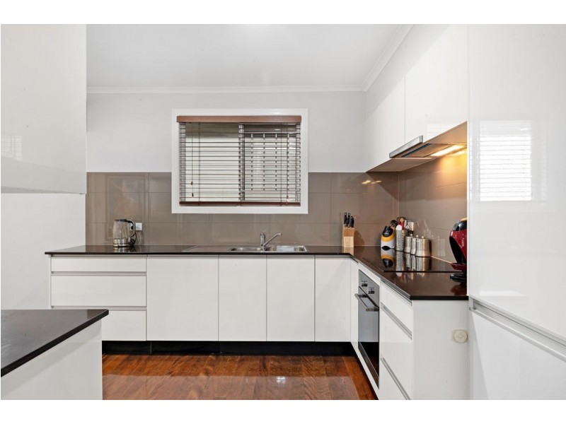 12 Emerald Street, Clontarf QLD 4019