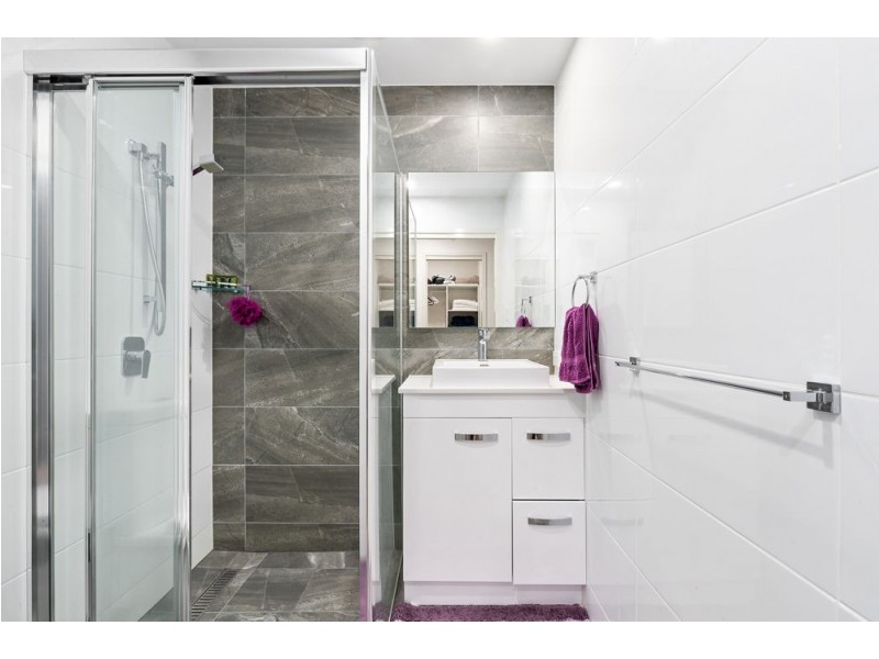 4/15 Percy Street, Redcliffe QLD 4020