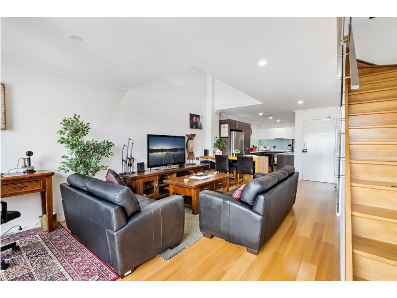 4/15 Percy Street, Redcliffe QLD 4020