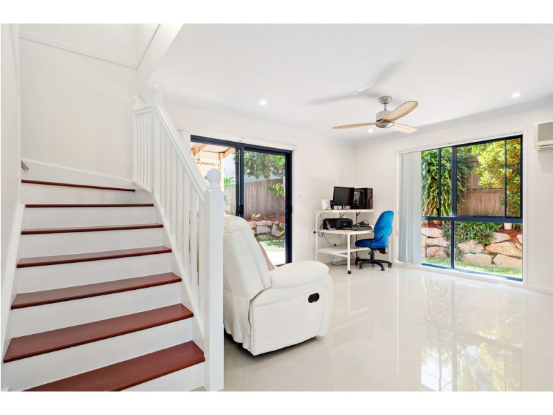 186 Scarborough Road, Scarborough QLD 4020