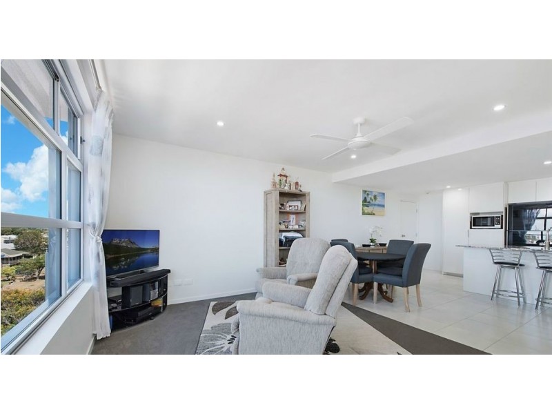 603/4 Anderson Street, Scarborough QLD 4020