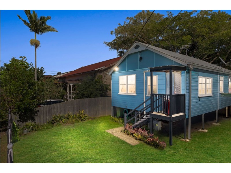1/8 Dorall Street, Kippa-ring QLD 4021