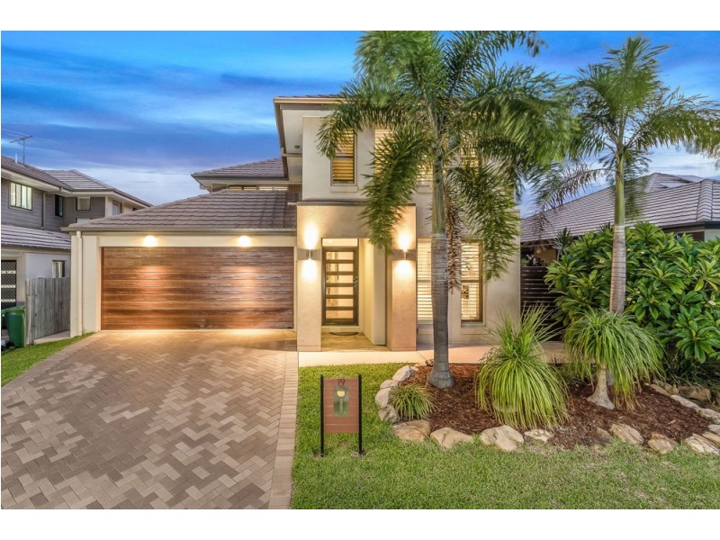 19 Troon Street, North Lakes QLD 4509