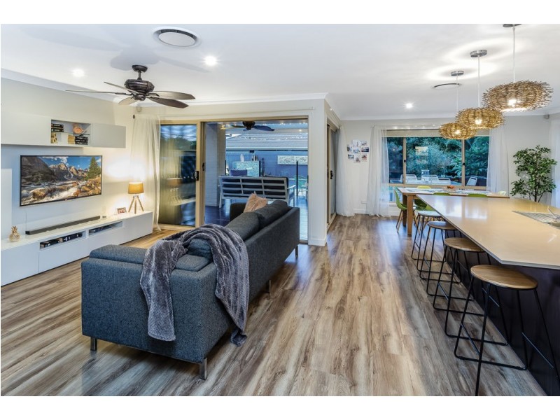 19 Troon Street, North Lakes QLD 4509