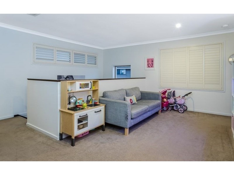 19 Troon Street, North Lakes QLD 4509