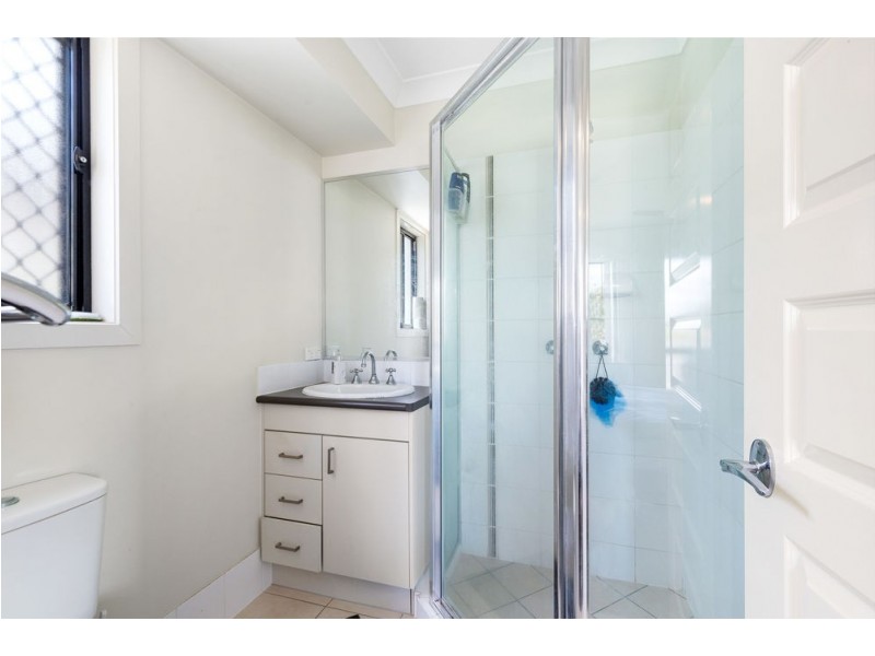 27 Leichhardt Avenue, Rothwell QLD 4022