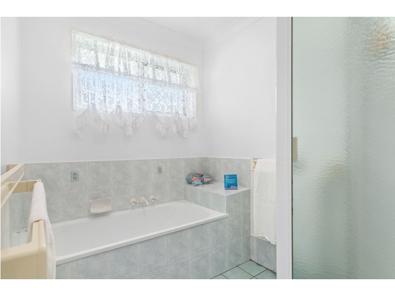 10 Camberwell Drive, Kallangur QLD 4503