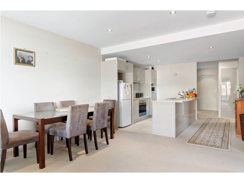 11/12 Portwood Street, Redcliffe QLD 4020