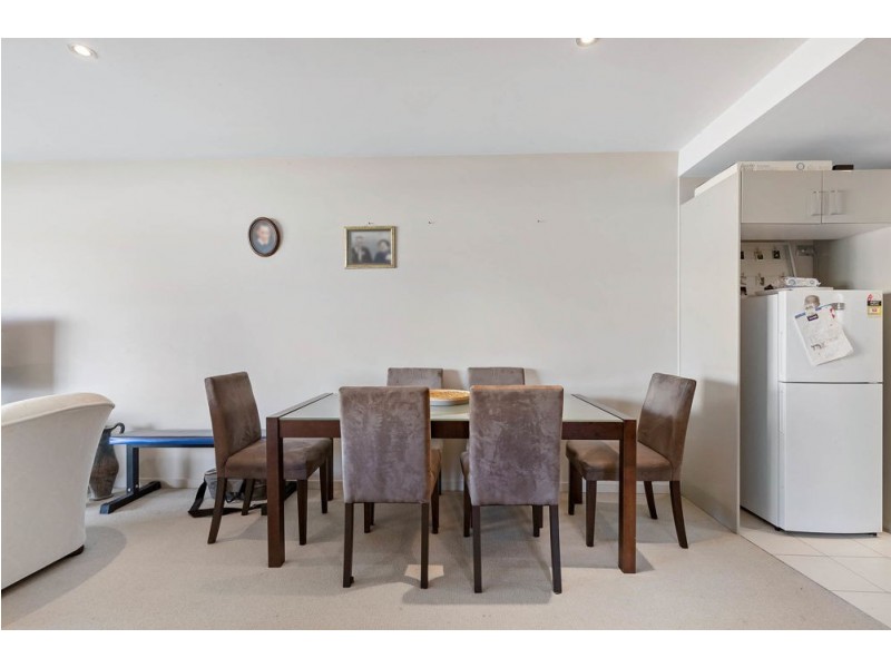 11/12 Portwood Street, Redcliffe QLD 4020