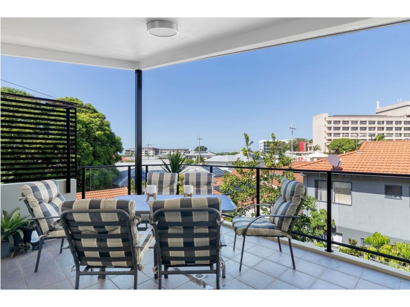 11/12 Portwood Street, Redcliffe QLD 4020