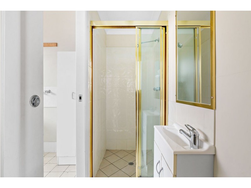 2 Bradley Road, Clontarf QLD 4019