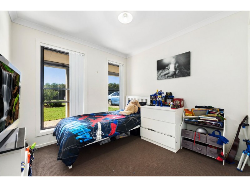 25 Eucalyptus Street, Ningi QLD 4511