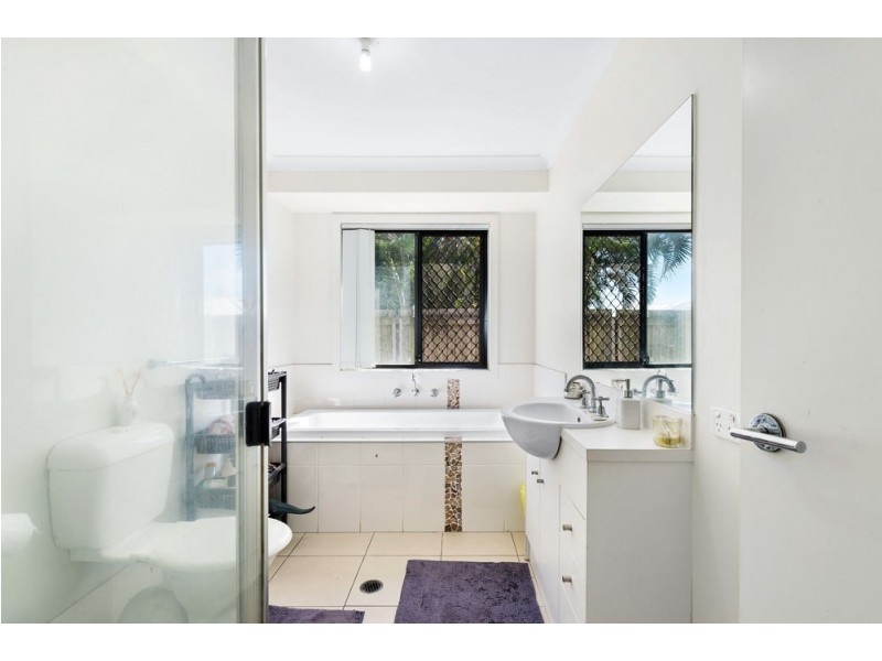 25 Eucalyptus Street, Ningi QLD 4511