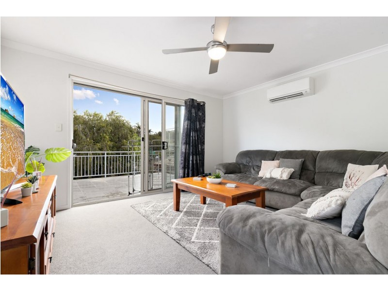 6 Osborne Tce, Deception Bay QLD 4508