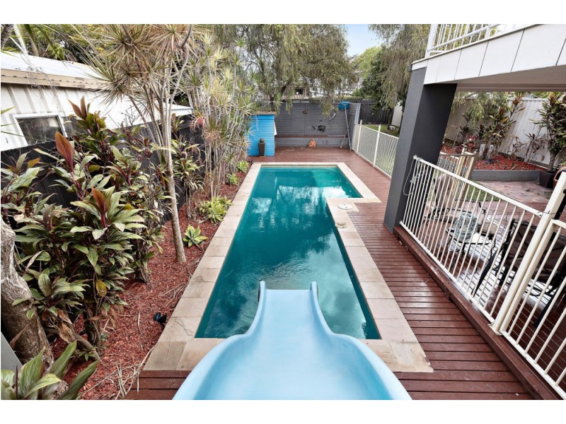 6 Osborne Tce, Deception Bay QLD 4508