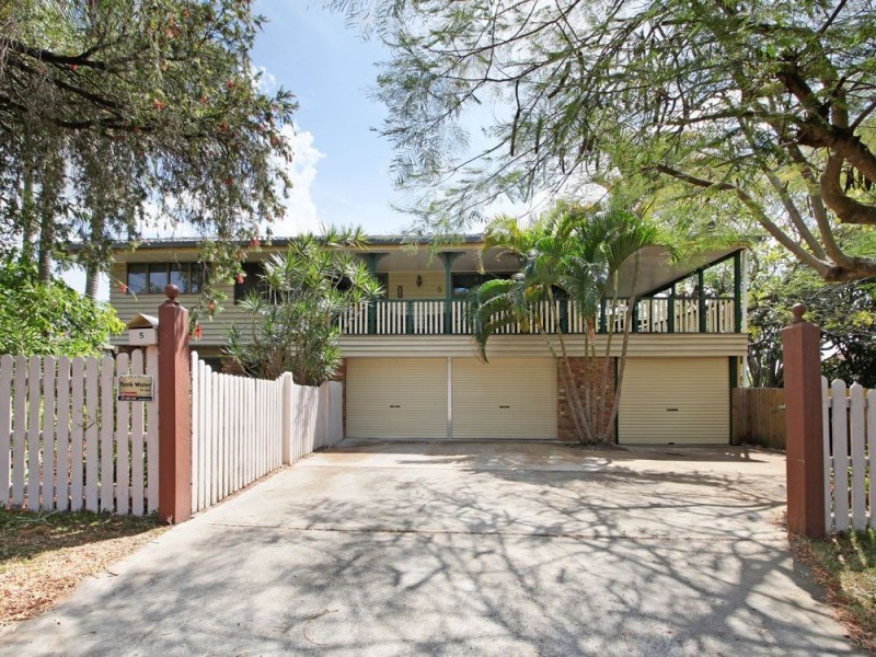 5 Amersham Street, Kippa-ring QLD 4021