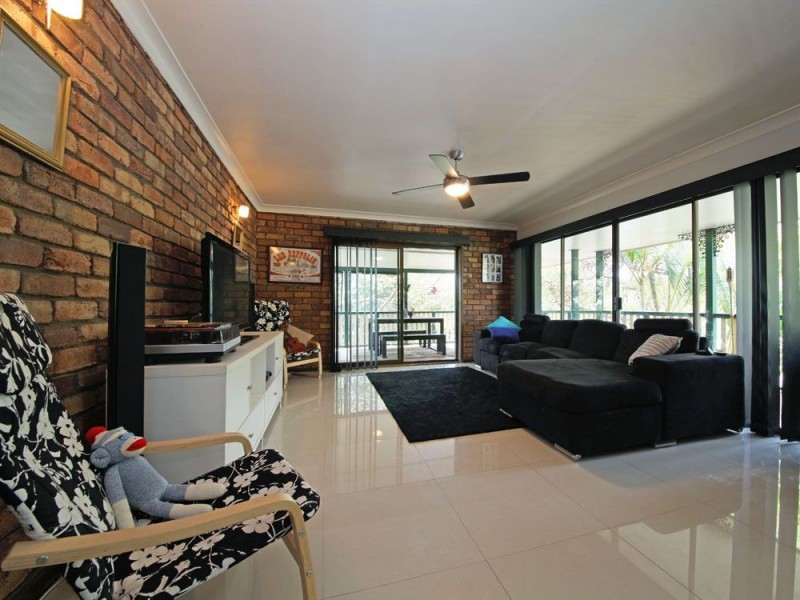 5 Amersham Street, Kippa-ring QLD 4021