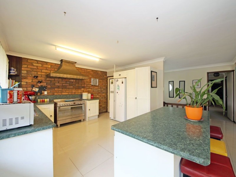 5 Amersham Street, Kippa-ring QLD 4021