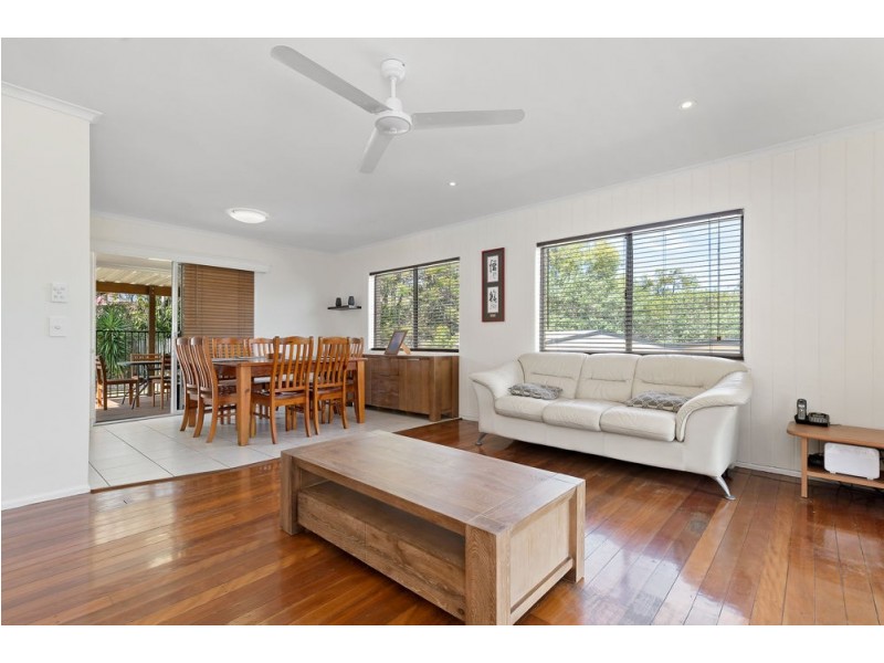 8 Melinda Court, Margate QLD 4019