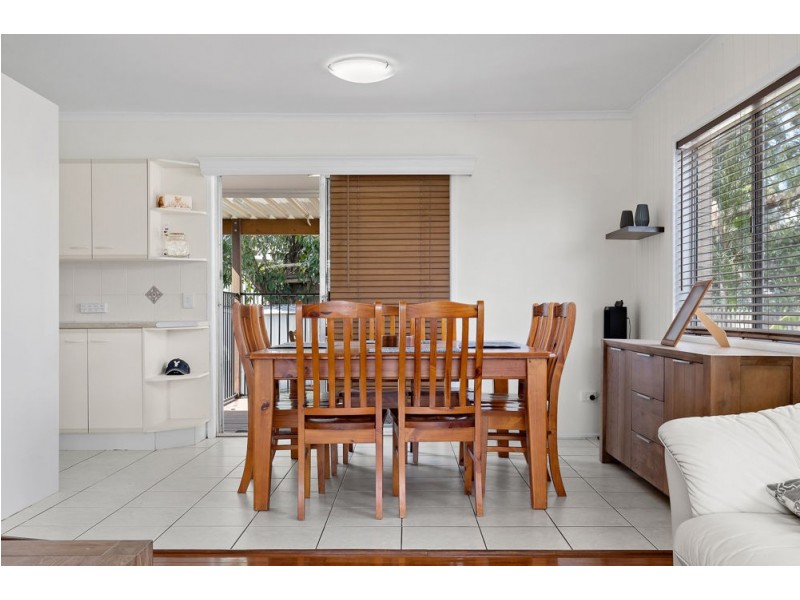 8 Melinda Court, Margate QLD 4019