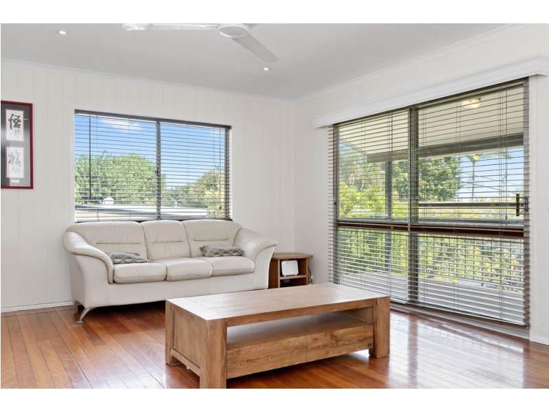 8 Melinda Court, Margate QLD 4019