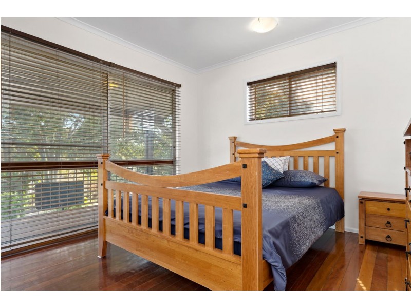 8 Melinda Court, Margate QLD 4019