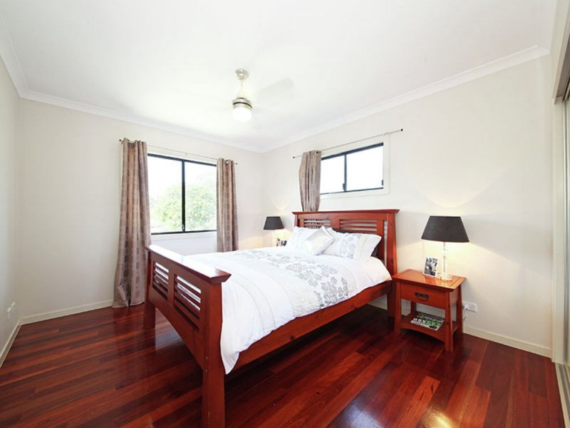 30B Hill Parade, Clontarf QLD 4019