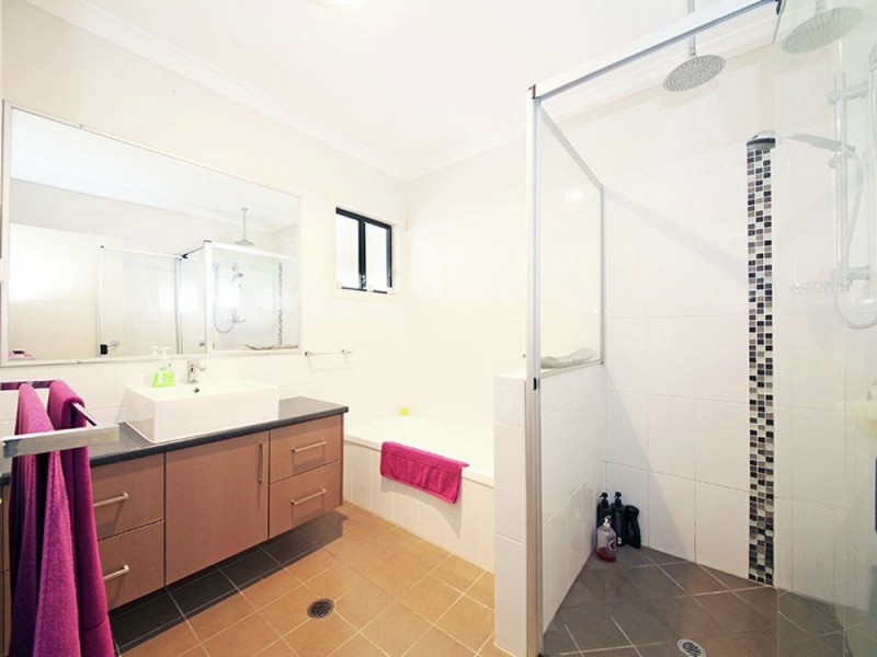 30B Hill Parade, Clontarf QLD 4019